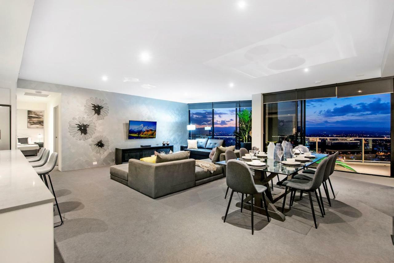 Circle On Cavill, Apartments And Sub Penthouses - We Accommodate Gold Coast Extérieur photo